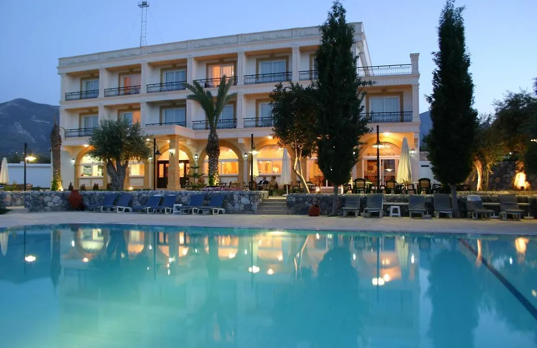 Altinkaya Holiday Resort-1